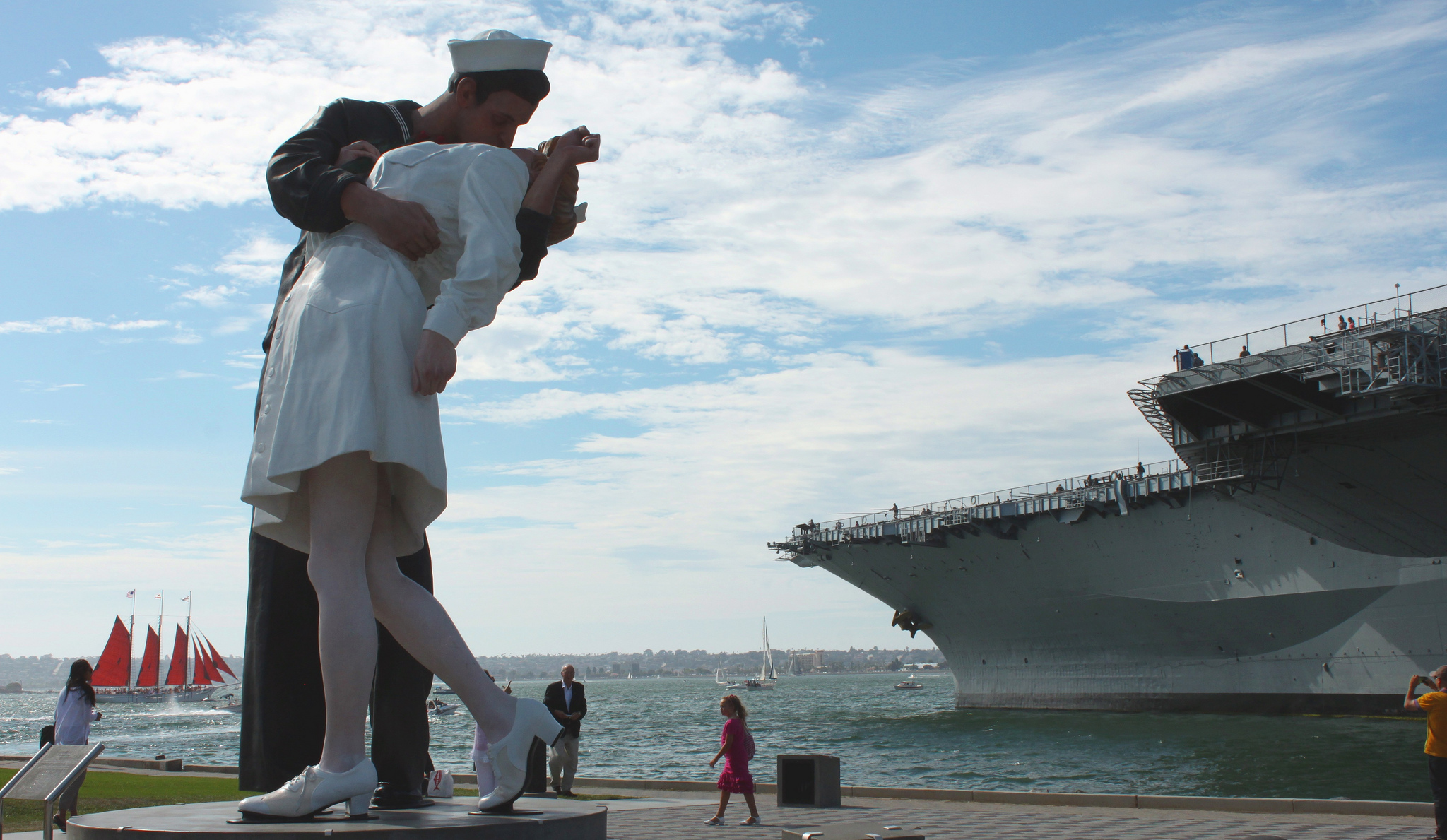 World War 2 Nurse and Sailor